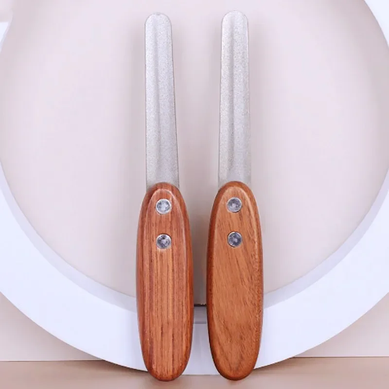 Dog Nail Grinder Stainless Steel Dogs Nails Trimmer Wooden Handle Nail Grinder for Dogs Claw Cleaning Dog Grooming Pet Supplies