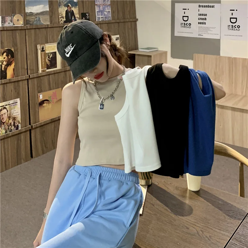

American style round neck shows thin crop top, summer 2023 new hot girl suspender top design sense