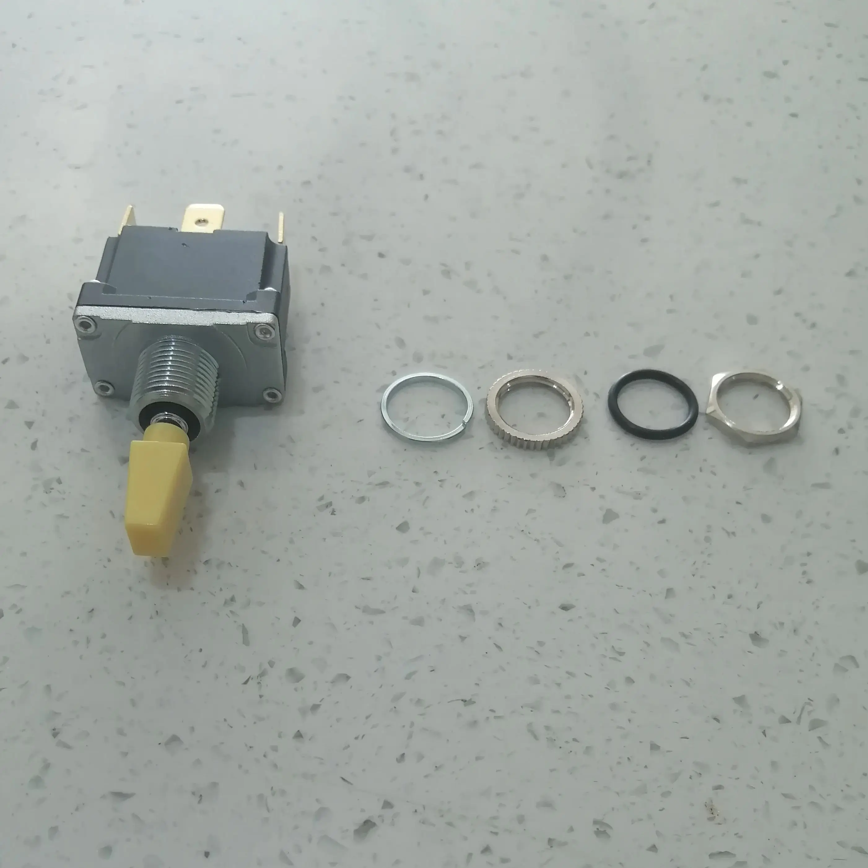 Toggle Switch 1001155045 use for JLG lifts