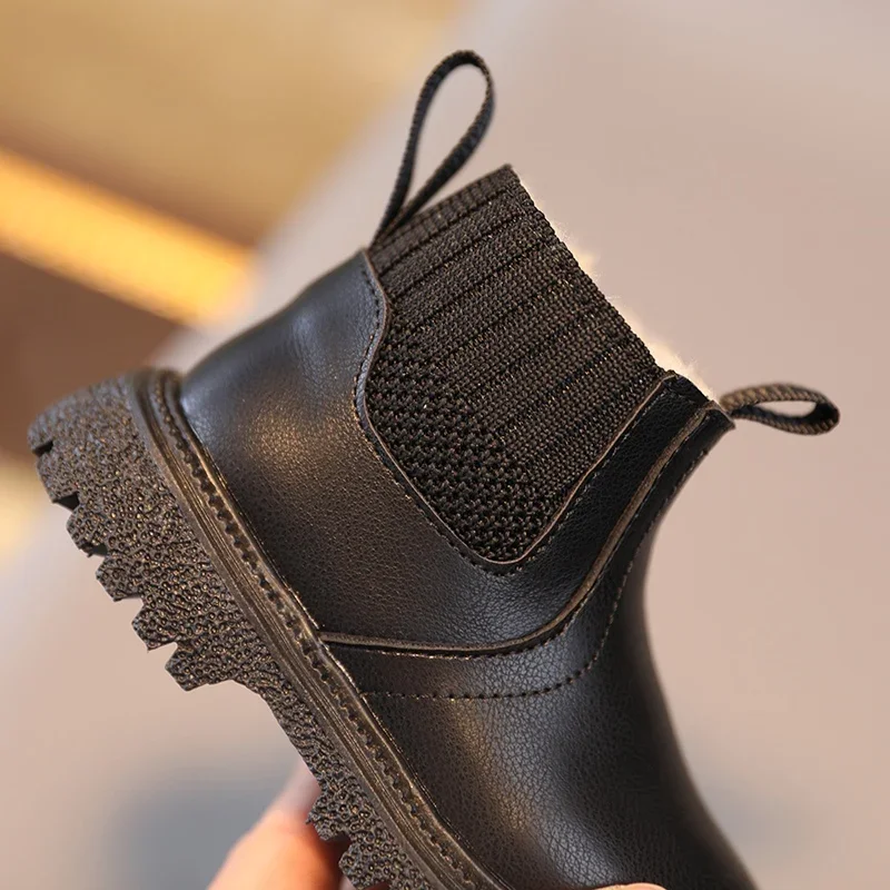 Toddler Chelsea Boots Easy Side Zipper Mechanism Detail