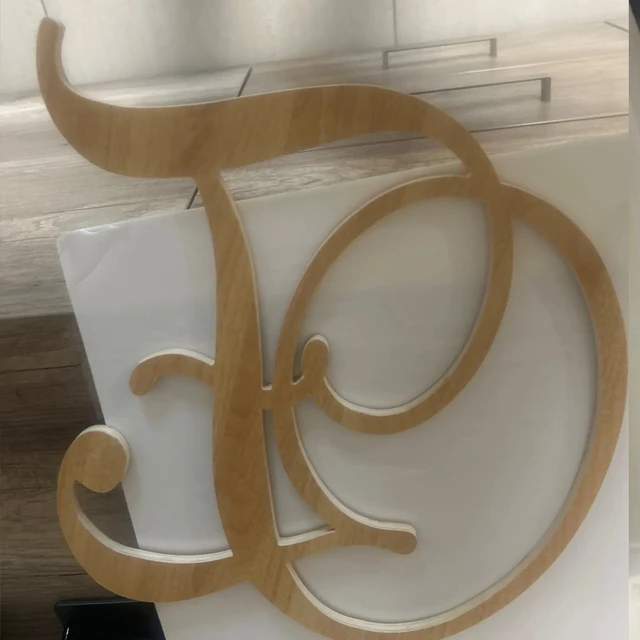 Lettere personalizzate su misura lettera in legno monogramma in legno  appeso a parete grandi lettere in legno lettera in legno corsivo -  AliExpress