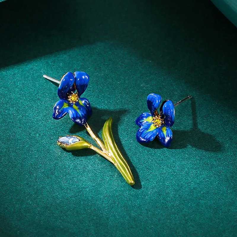 Luxury Sweet Fashion Flower Pendant Blue Iris Flower-de-luce Asymmetrical Long Earrings Necklace for Women Jewelry Accessories