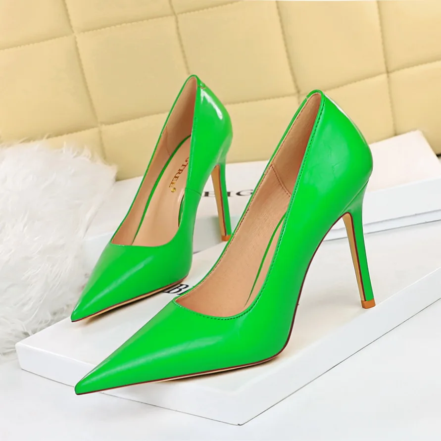 

BIGTREE Women High Heels Green Valentine Pumps Luxury Glossy Stripper Stiletto Wedding Bridal Fetish Shoes Plus Size 43