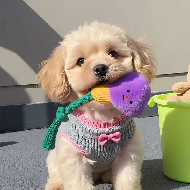 Cute Light Bulb Plush Dog Toy - Squeaky Pet Chew Toy Durable Soft Plush Toy for Cats Dogs Puppies Pet Supplies Cute Light Bulb Plush Dog Toy - Squeaky Pet Chew Toy Durable Soft Plush Toy for Cats Dogs Puppies Pet Supplies