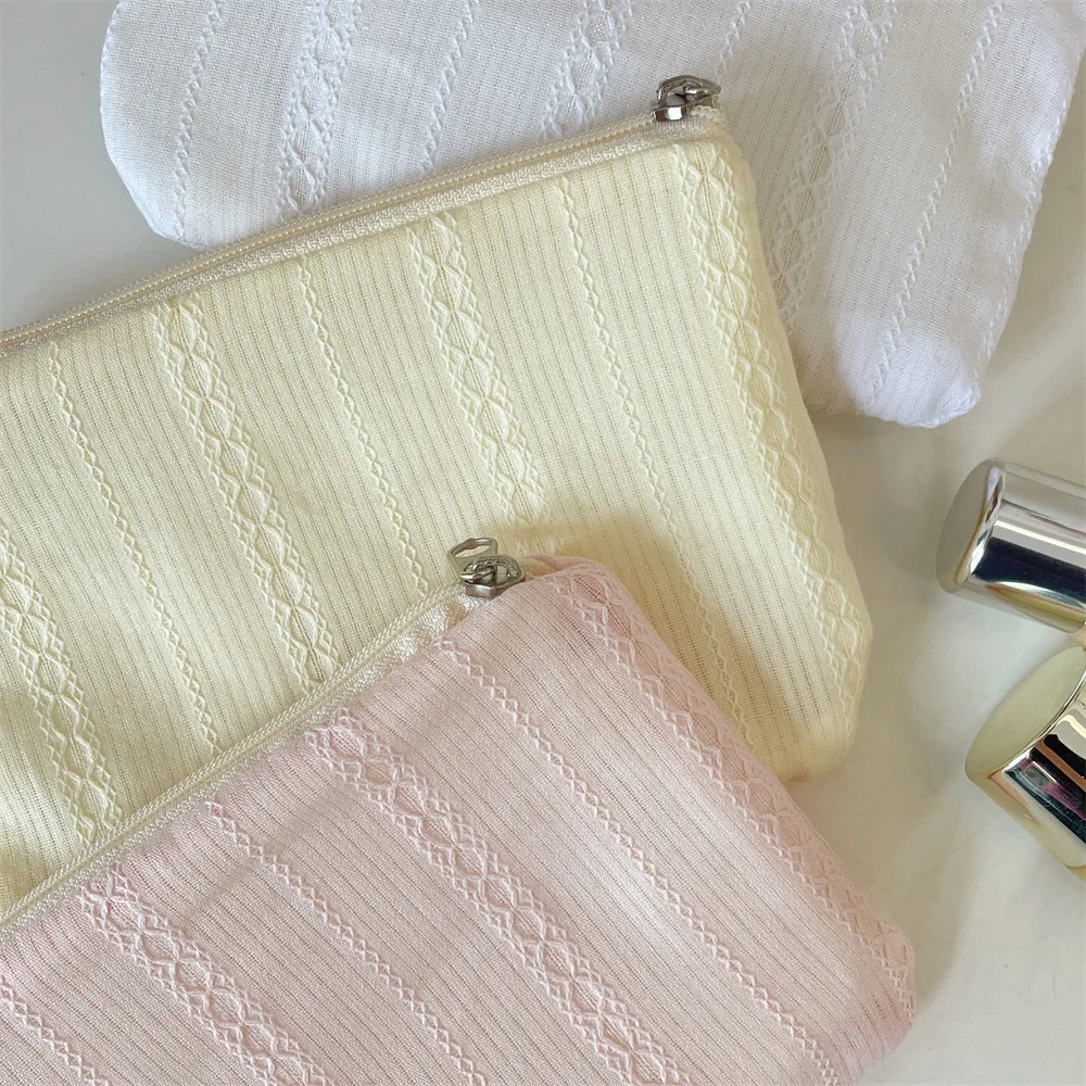 New Stripe Mini Makeup Lipstick Storage Pouch Coin Purse Cute Women Cosmetic Organizer Bag Sanitary Napkins Storage Bag