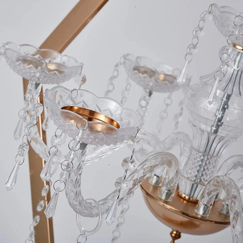금속 Candelabra 아크릴 캔들 홀더 웨딩 테이블 중앙 장식품 꽃 스탠드 꽃병 도로 리드 파티 장식, 10 세트