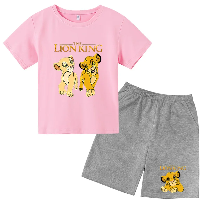 thumbnail image 1 of Conjunto de 2 piezas de camiseta y pantalones cortos con estampado de El Rey León Simba para niños y adolescentes, ropa informal de manga corta, traje de moda, 1 of 4