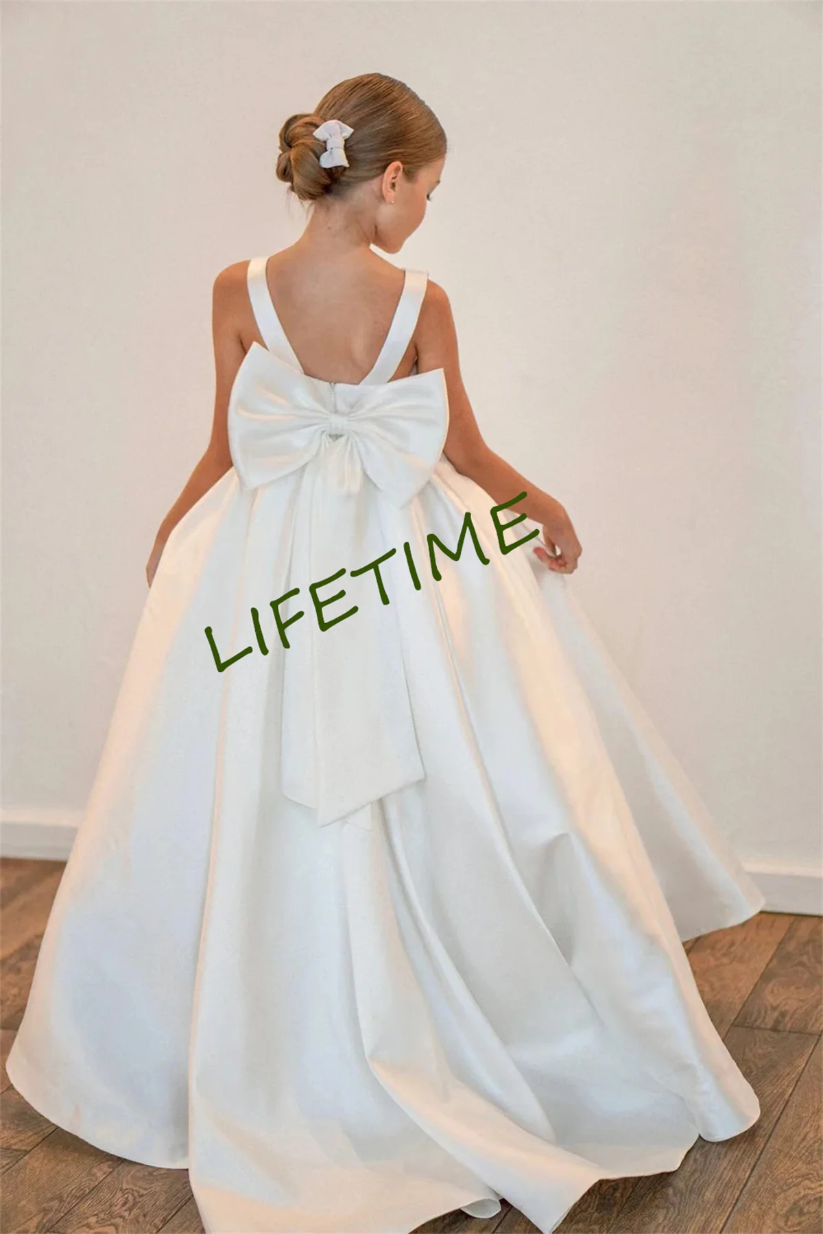 Flower Girl Dresses Simple Birthday Party First Communion Dresses Sleeveless for Wedding