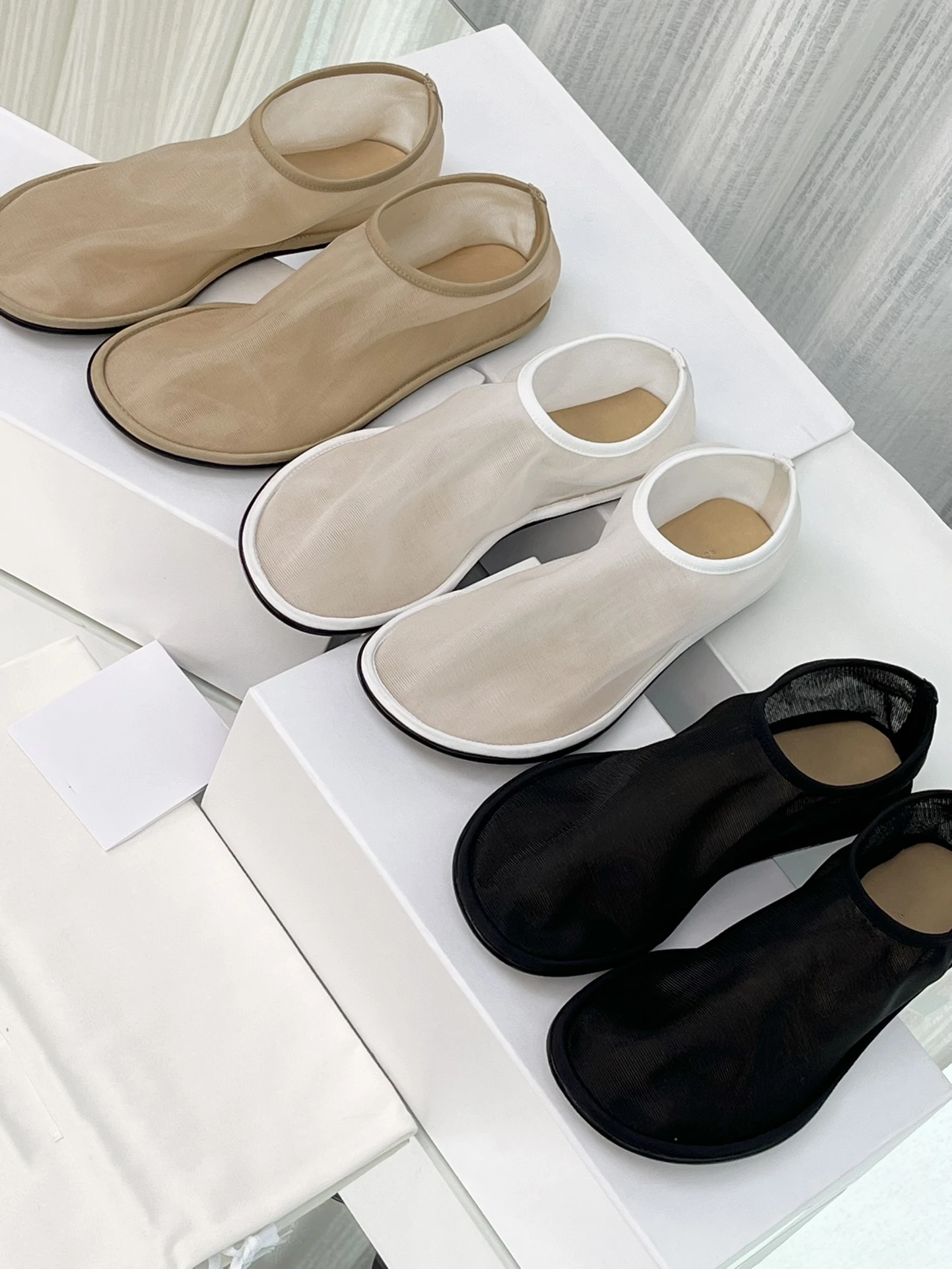 Women Loafers Breathable Mesh Simple Comfortable Flat Shoes Elegant Casual Luxury Designer Boat Shoes