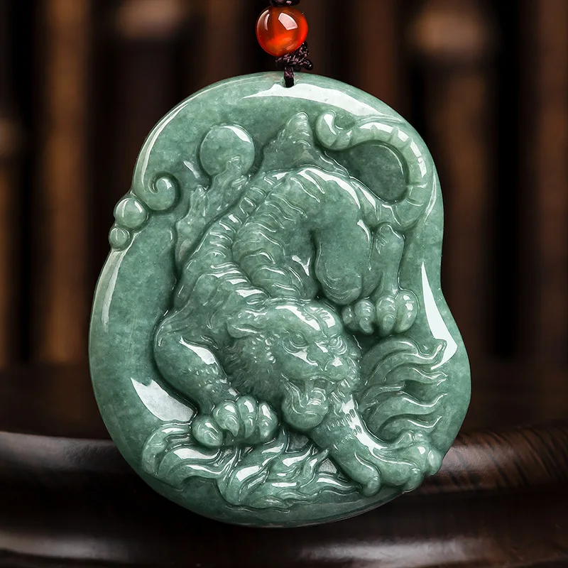 

Maichuang/Natural Jade Zodiac Tiger Emerald Necklace Pendant Fashion Elegant Personality Charm Jewelry Men Women Couple Gift