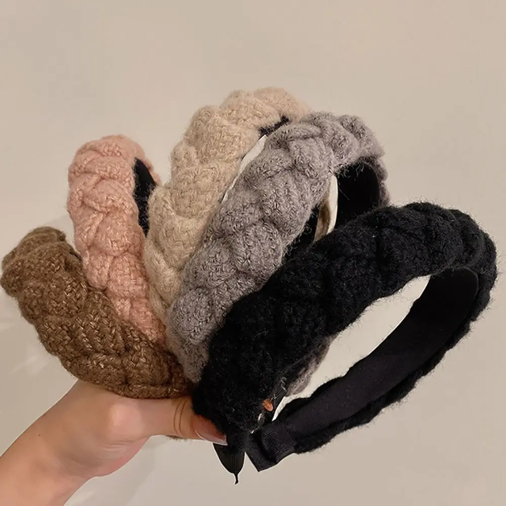 

Solid Color Female Headdress Wide Edge Korean Style Headband Hair Accessories Weaving Wool Hairband Women Hair Hoop