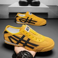 Classic Canvas Men Casual Sport Shoes Fashion Male Breathable Walking Sneakers Lightweight Slip on Men Tennis Shoes Couple Flats