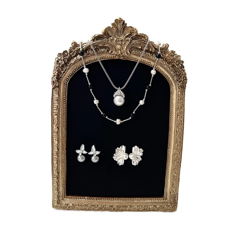 Black Frame L