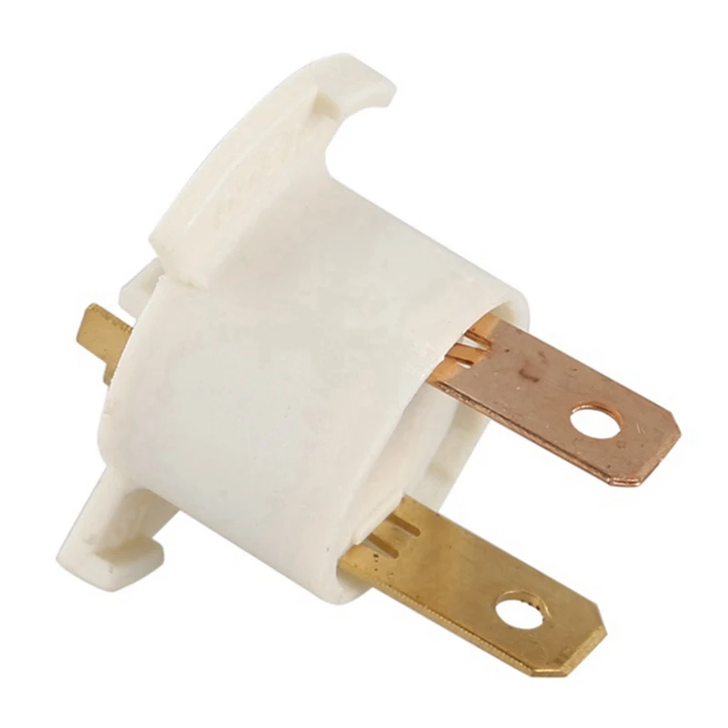 Рисунок 2 - патрон для лампы передней фары