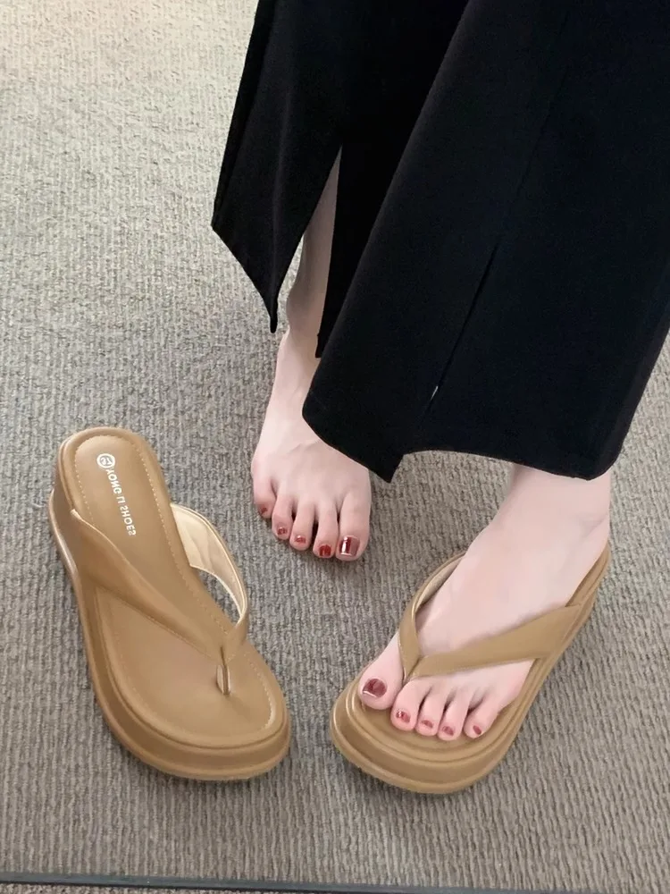 Thi Heel Sandals Women's oes Outdoor Summer Vaion Beach Slip-On Slippers High Heel Korean Sle Flat Sandals