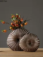 Resin Crafts Flower Arrangement Round Flower Vase Stripe Irregular Bumps Imitation Wood Texture Modern Home Decoration 2