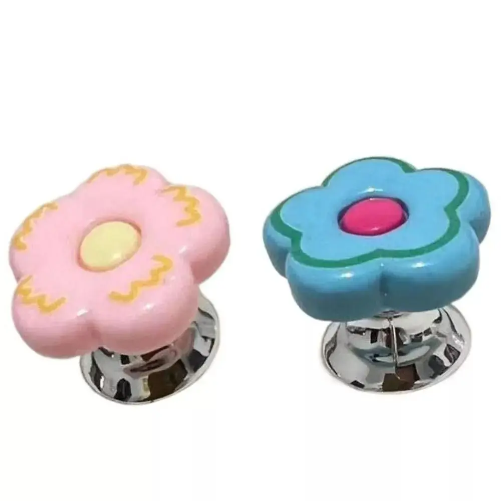 New Cute Flowers Toilet Seat Universal Resin Toilet Button Bathroom Flush Auxiliary Switch Long Nail Water Tank Button Aid