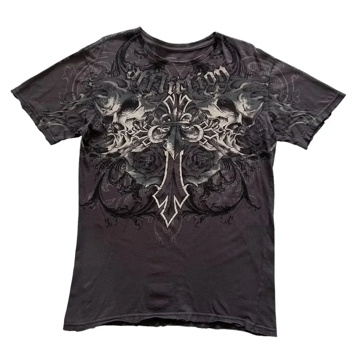 affliction graphic t-shirt sk8 y2k frame - メルカリ