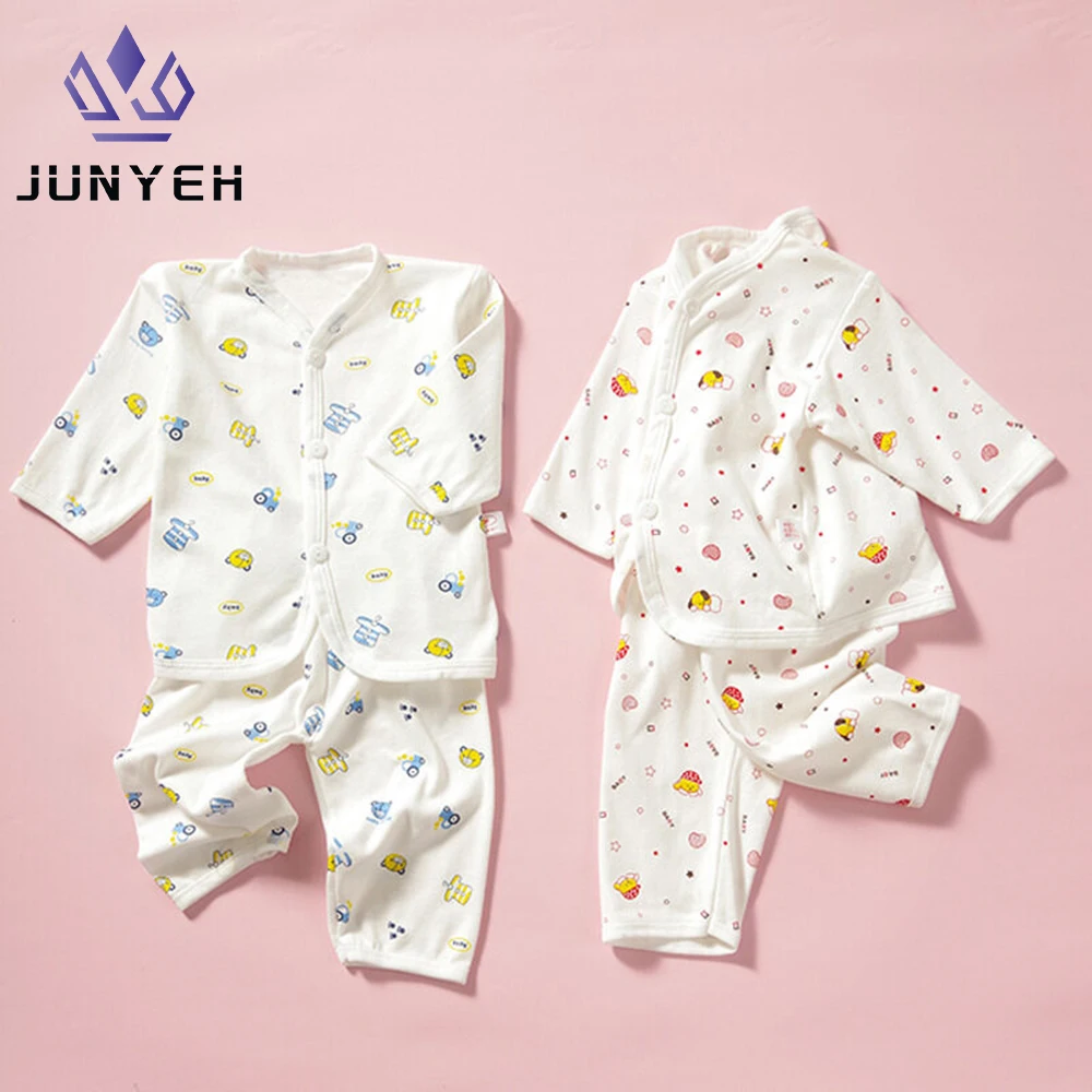 03MonthBabyClothesNewbornCartoonHomeUnderwearCottonButton