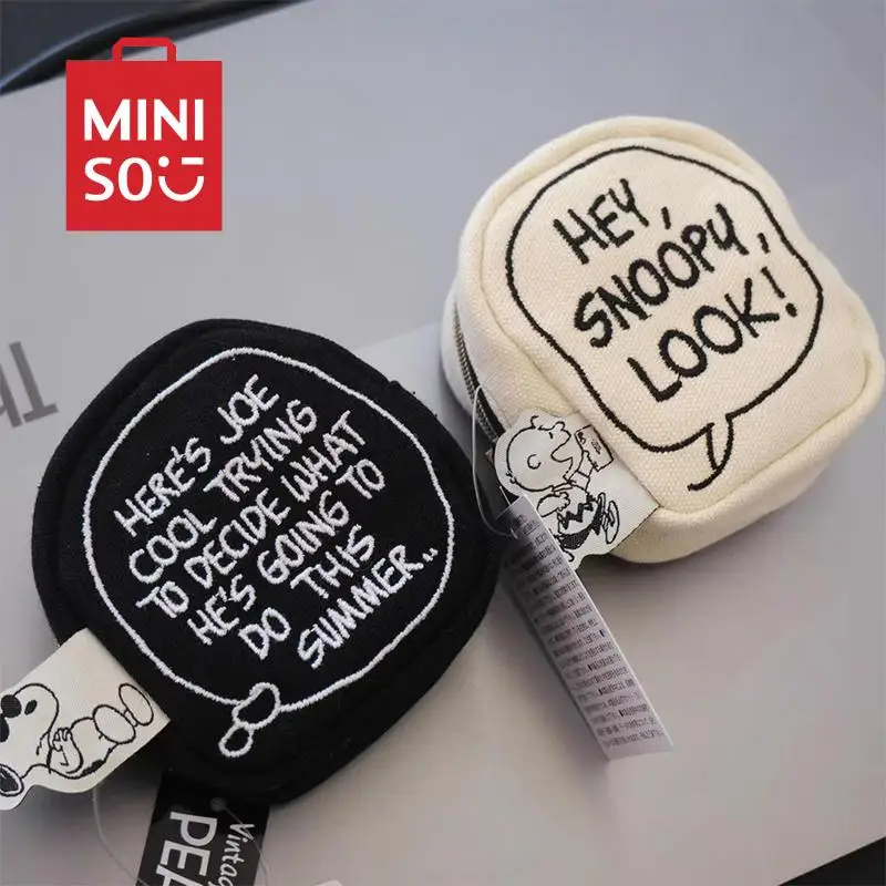 

Kawaii Snoopy Anime Dialogue Creative Cartoon Embroidery Canvas Change Makeup Bag Lipstick Storage Bag Daily Fashion Matching