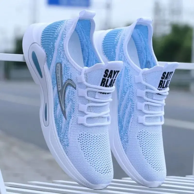 Рисунок 4 - Мужские сетчатые кроссовки