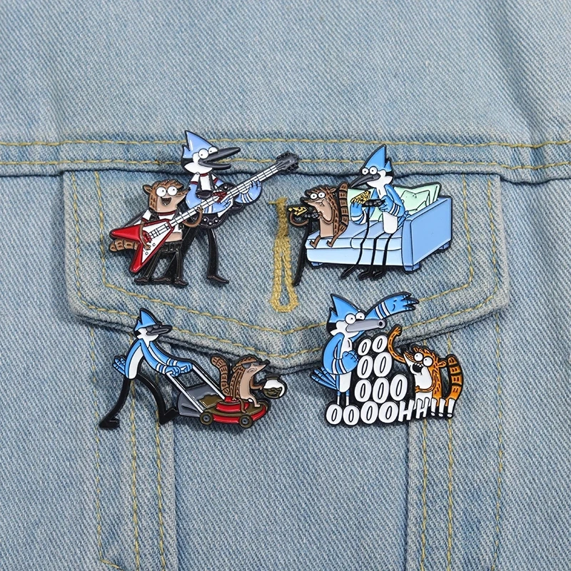 Cartoon Anime Birdmen und Brauner Waschbär Emaille Pins Lustige TV-Serie Brosche Revers Abzeichen Dekorativer Schmuck Geschenk für Kinder Freunde – Detail 3