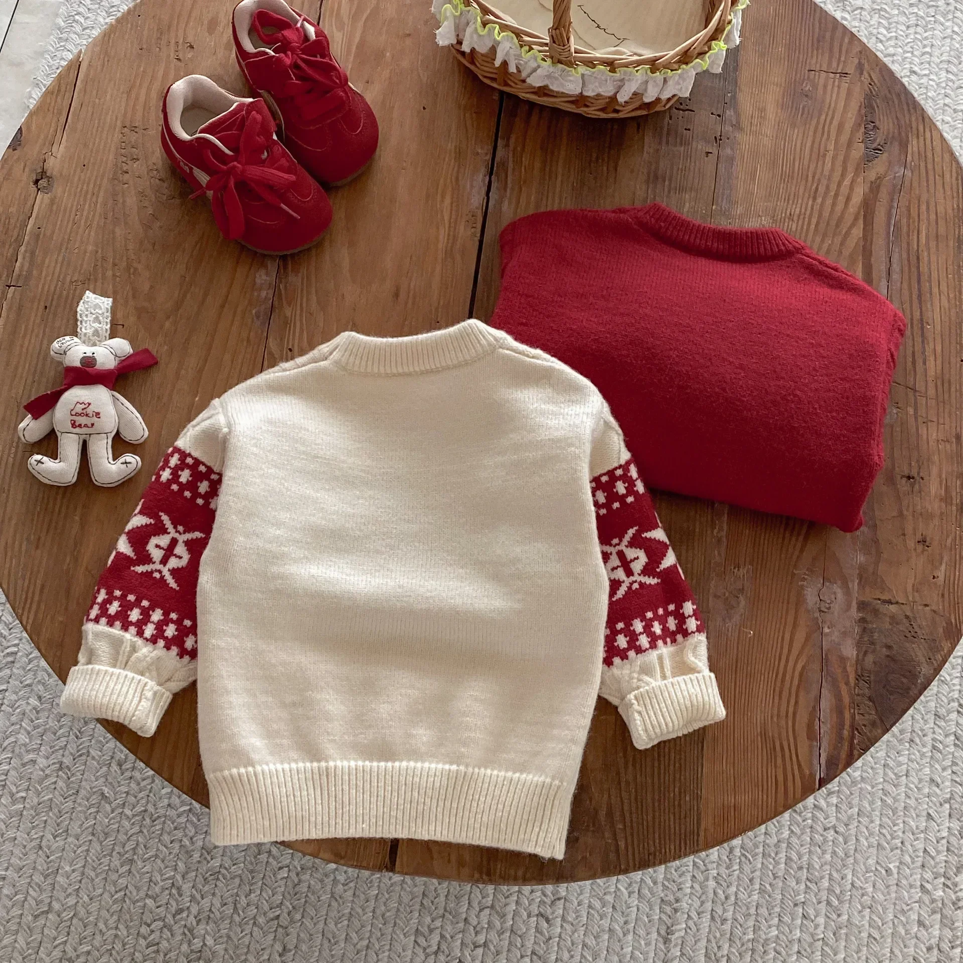 1-7Y Kids Sweaters Christmas Knit Wear Snow Flower Knit Pullover Girls Sweaters Winter Warm Outfit