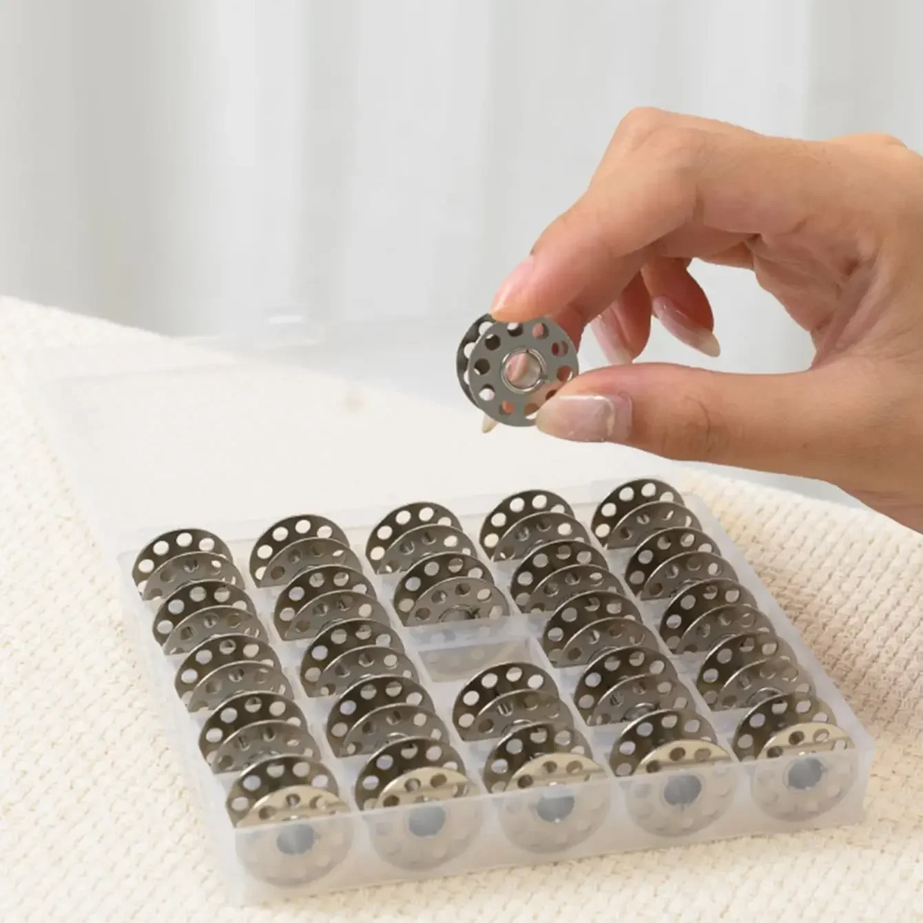 Sewing machine spool box 25 slot transparent plastic