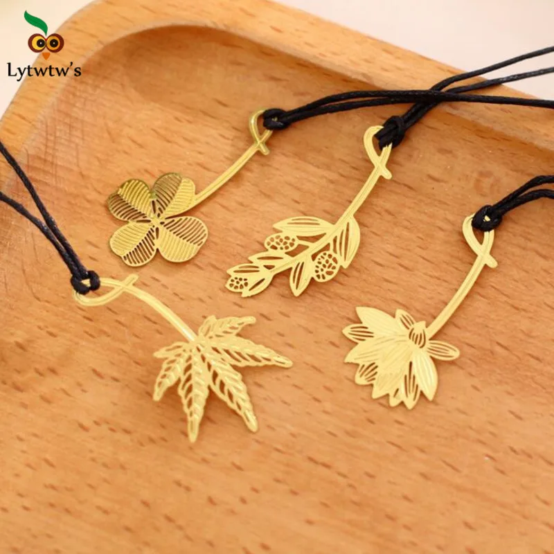Metal Bookmark Creative Metal Bookmark Mark Page teacher Children Student Gift Stationery School Office Supplies Clover Lotus flower Maple leaf
