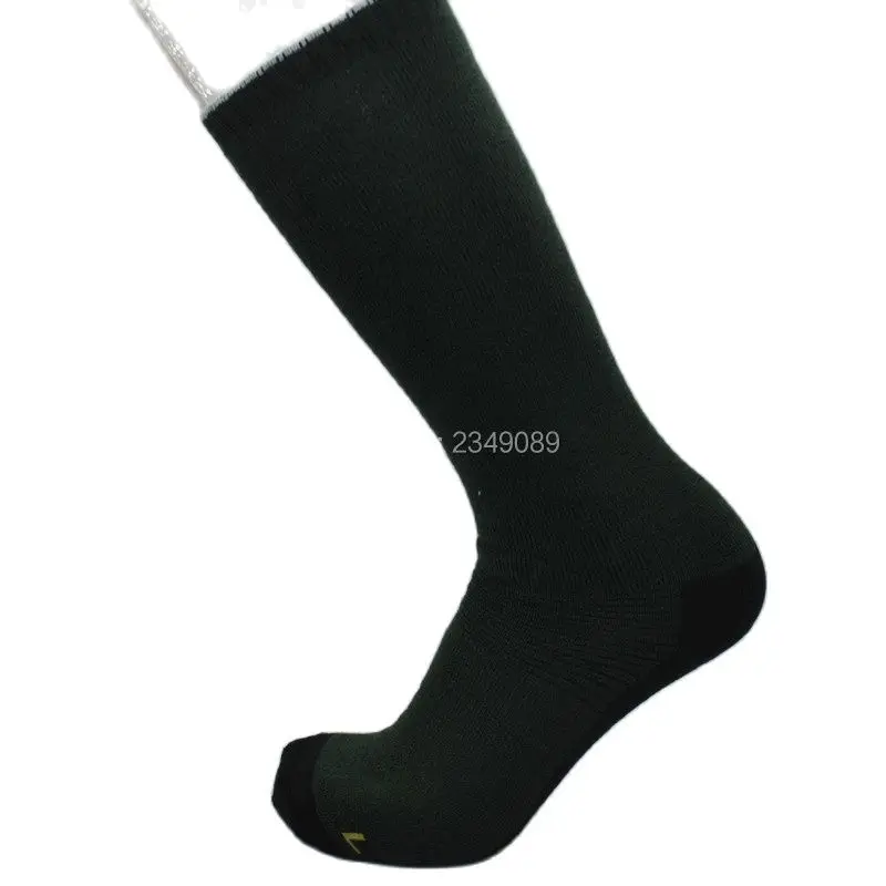 

1 Pair Winter the whole Merino Wool Terry Thickening Amy green Heavy Sking socks Men's socks