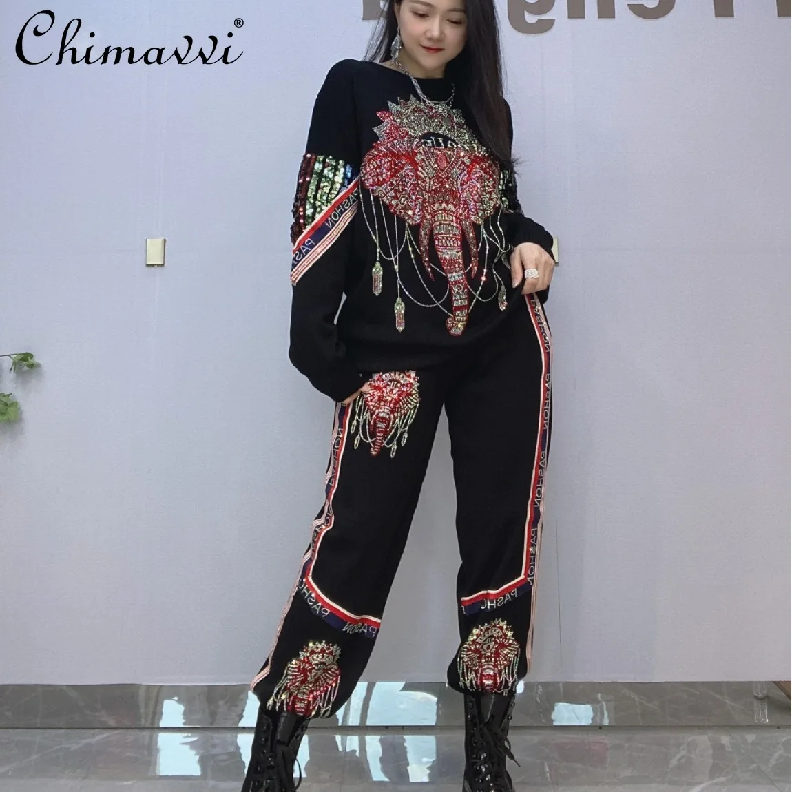 

Autumn Winter New Fashion Round Neck Suit Sequin Stitching oversized Long Sleeve Top Trousers Hot Drilling Ladies Two-Piece Set