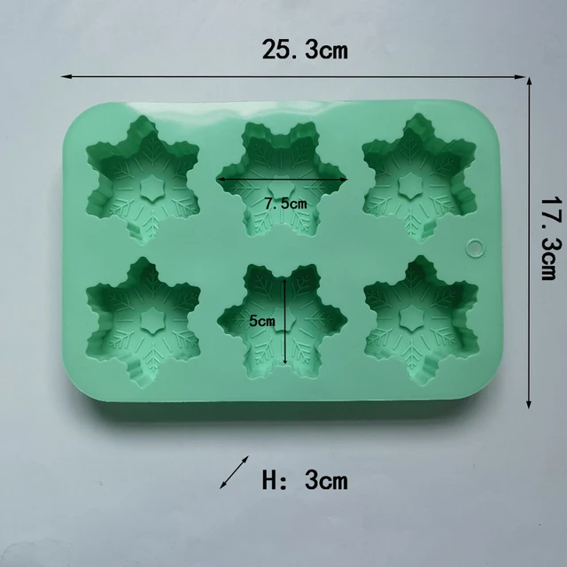 Silicone Snowflake Molds - 2 Pcs Christmas Soap Molds Non-Stick 3D Snowflake Candle Bath Bomb Molds Christmas Baking Tray Cake Cupcake Backing Mold