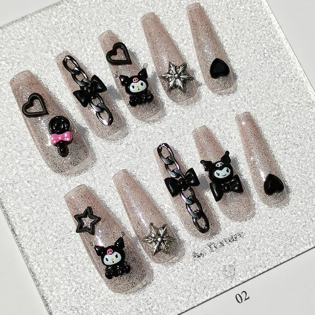 Sanrio Kuromi-Seamless removível unhas postiças, Black Heart Coffin, roxo  Bow Nail Art com design por manicure profissional - AliExpress