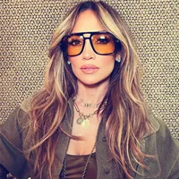 On the Fly Sunglasses Women Men Quay Brand Design Quay Travelling Eyewear Accessory Oversized Ladies Sun Glasses for Women UV400