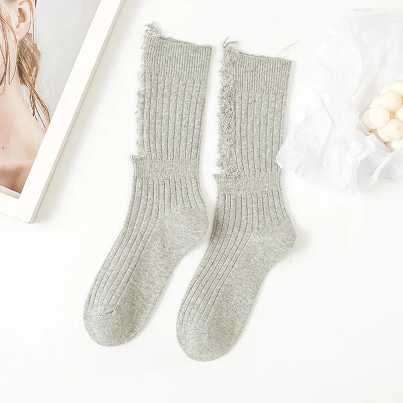 Рисунок 4 - Носки женские хлопковые в стиле хип-хоп