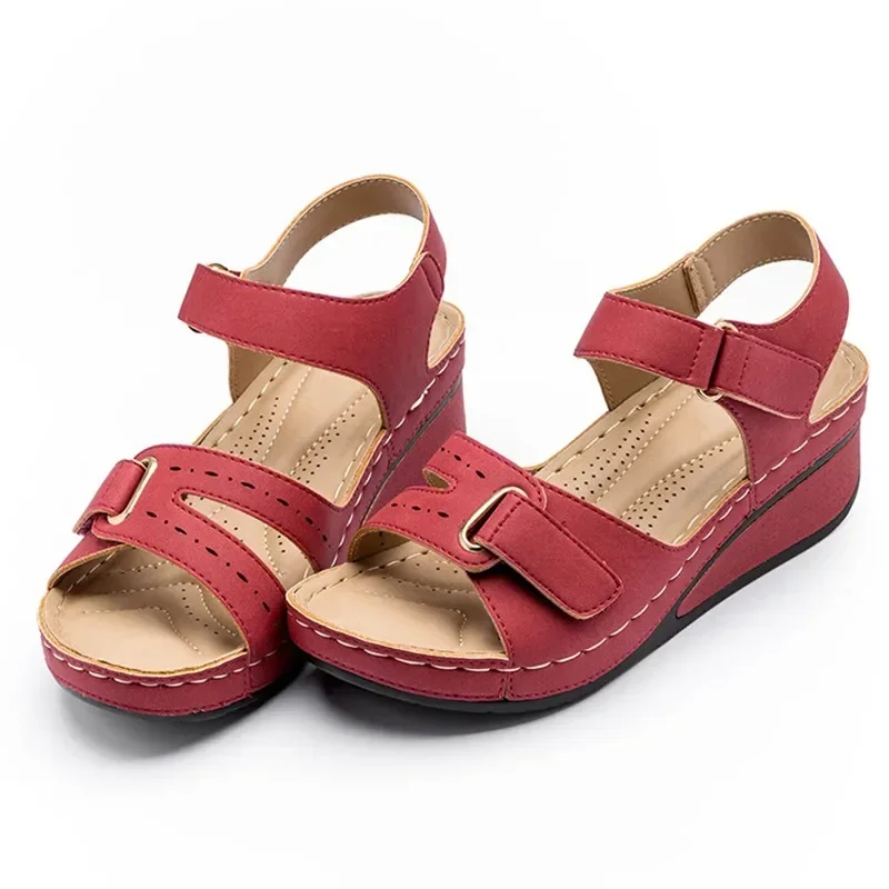 **”Open Toe Women’s Sandals Summer 2025 – Soft, Stylish, Wedge Design for Comfort”** Beach Footwear Sandals
