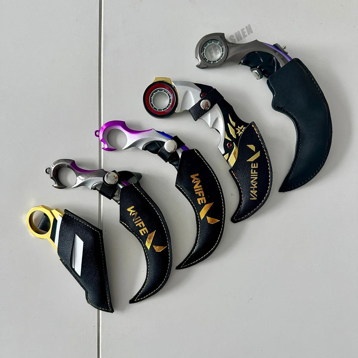 Cosplay Prop Cosplay Toy Game Knife Valorant Knife Hot Style Karambit Metal Model Foldable Rotatable Champion EP5 Claw Knife Balisong Melee Weapon Samurai Toys Boys