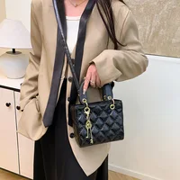 New Woman shoulder bag Handbag for Women 2025 Crossbody bag pattern PU Portable bucket bag ladies messenger bags 6