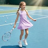 Robe de tennis sans manches à col rond et blocs de couleur pour adolescentes (13-16 ans) avec bandes latérales, idéale pour l'école, le sport et les loisirs en extérieur 1