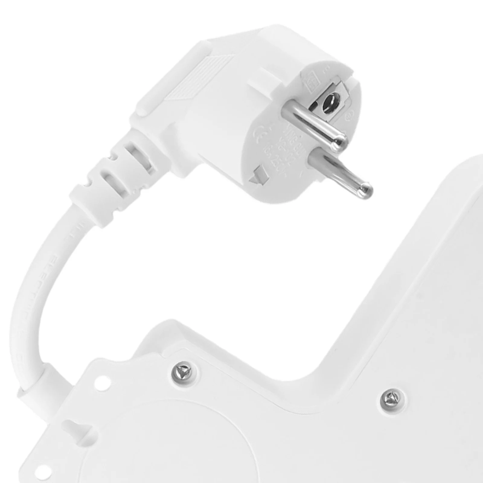 

Удобный доступ к нескольким источникам питания 4-полосный сетевой фильтр с индивидуальными переключаемыми евророзетками и USB-портами