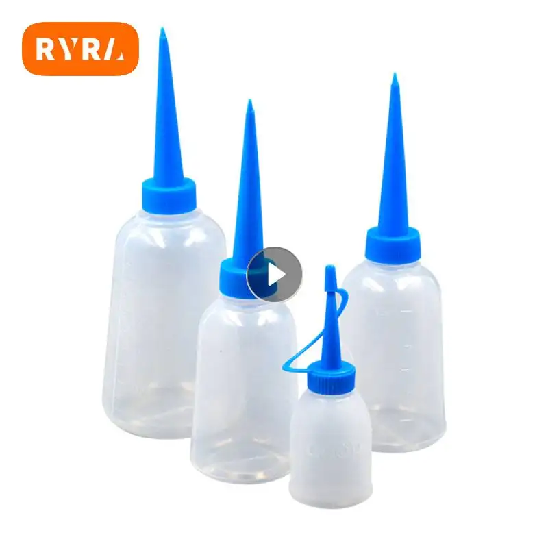 

1PC Innovative Design Of Easy To Use Water Bottle For Precision Pointed Fuel Dispenser Multi Functional Pointed Fuel Dispenser