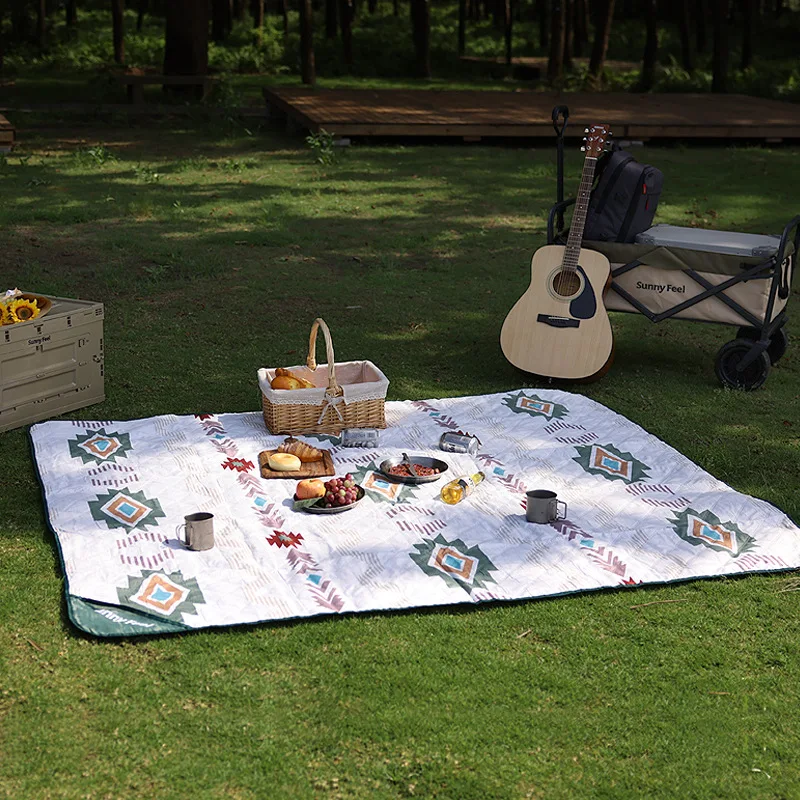 

Outdoor Camp Floor Mat Camping Picnic Mat Thickened Ultrasonic Mat Wild Sleeping Mat Waterproof