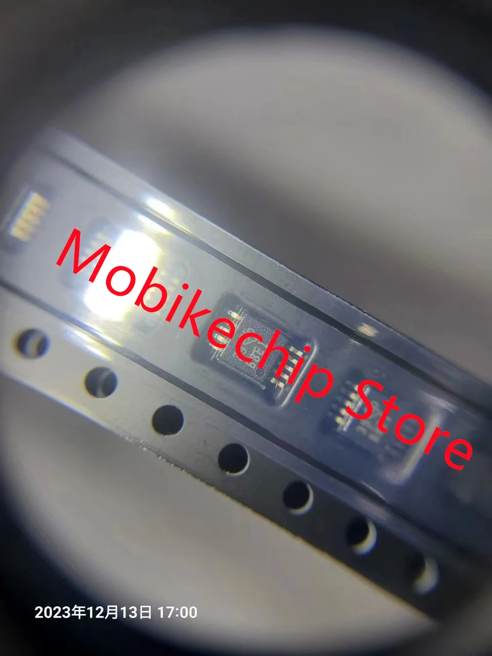 

ADS1118IDGSR ADS1118IDGST Новый и оригинальный