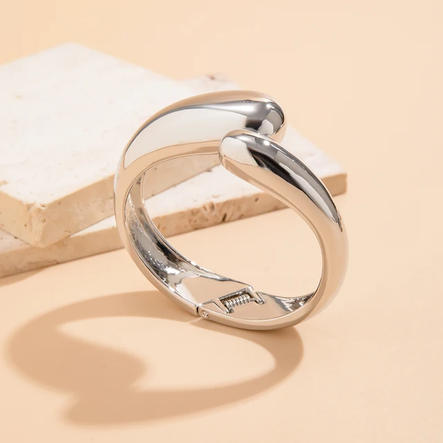 Lacteo Trendy Thick Chunky Water Drop Shape Cuff Bracelet for Women Smooth Open Bangles With Spring Jewelry Ladies Party Gifts 4