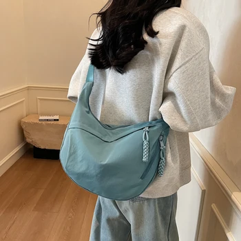 Casual Canvas CrossbodyWomen  Bags Large Capacity Korean Simplified Shoulder Bag Lightweight Solid Color Dumpling Bag Travel Bag