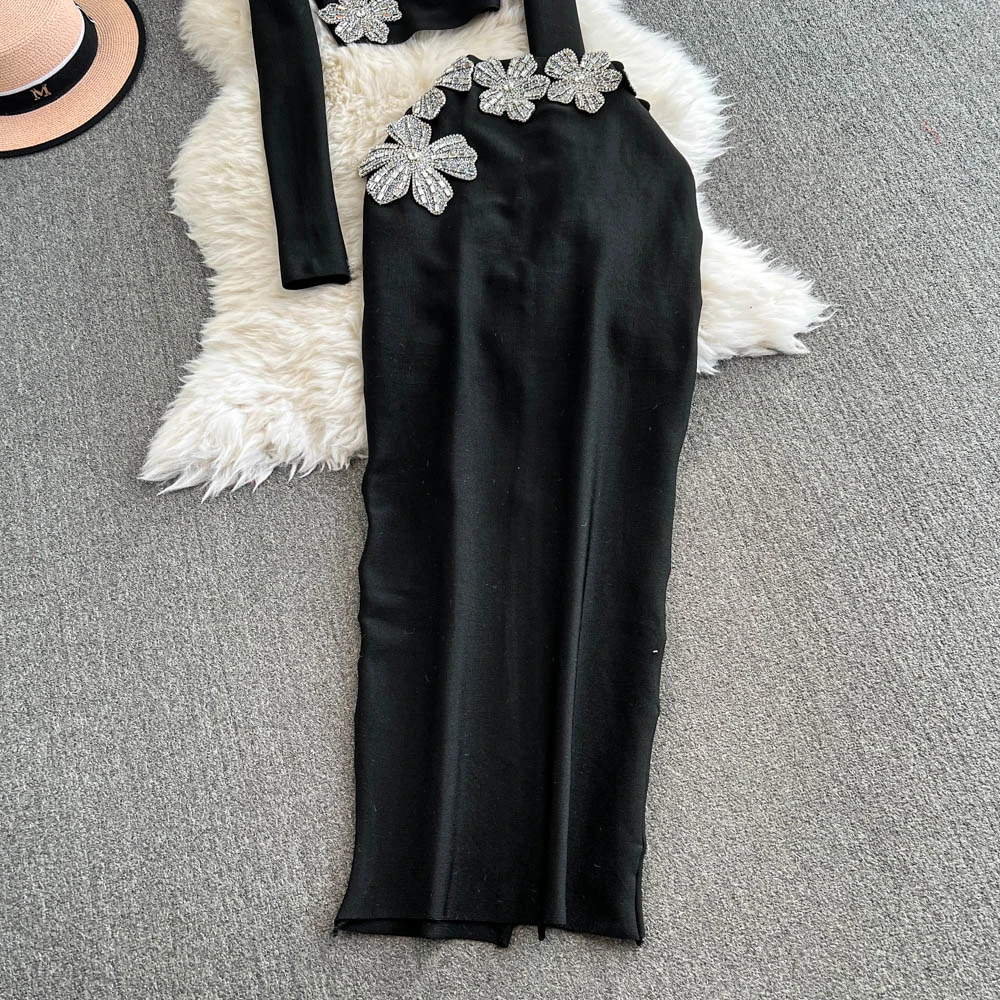 TWOTWINSTYLE Solid Spliced Diamonds Two Piece Set For Women O Neck Long Sleeve Top High Waist Slim Skirt Sets Female KSE517939 4
