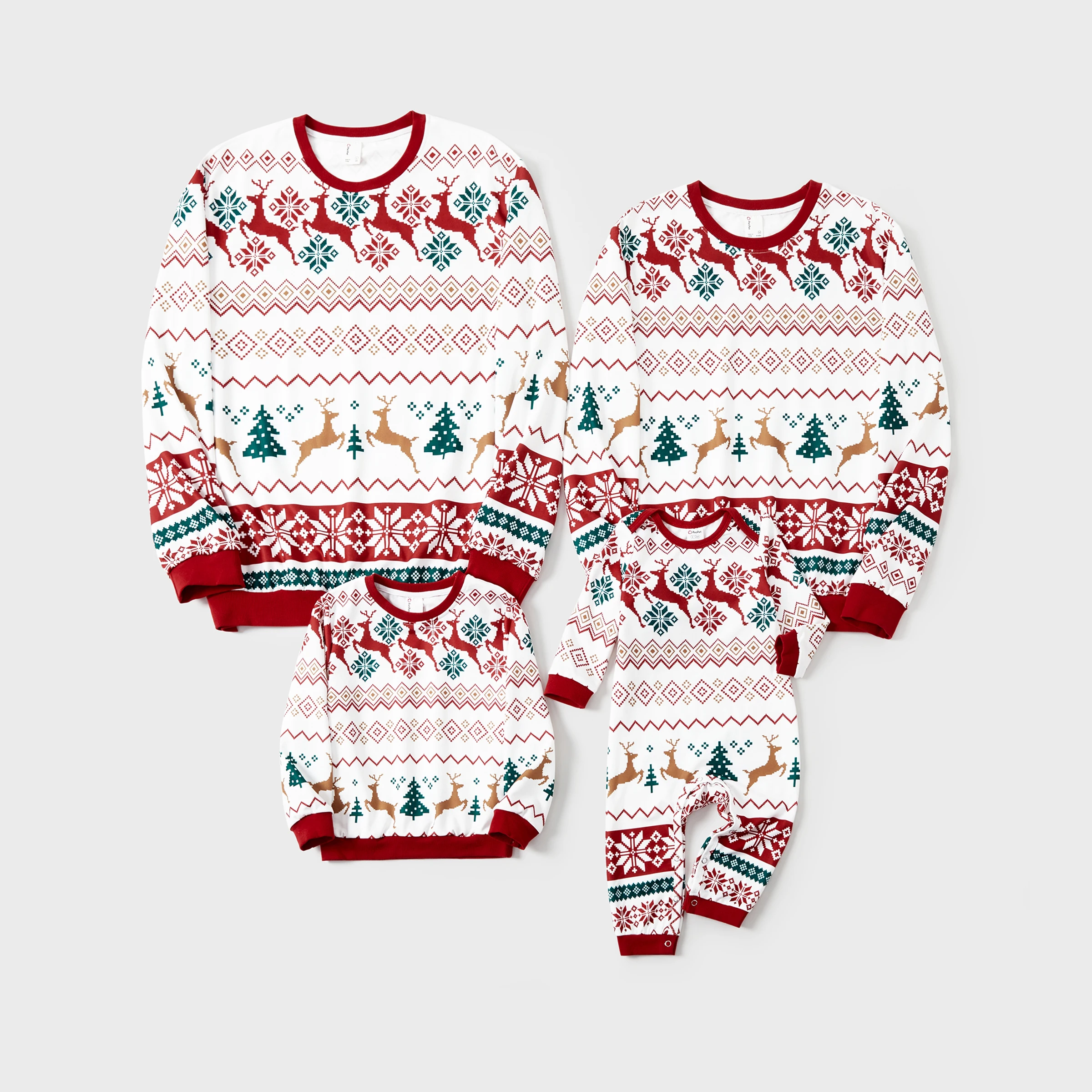 thumbnail image 1 of Sudadera navideña con estampado de renos para toda la familia, 1 of 5