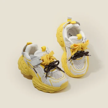 Fashionable children's net shoes for boys and girls aged 1 to 3, breathable spring and summer new models, casual shoes