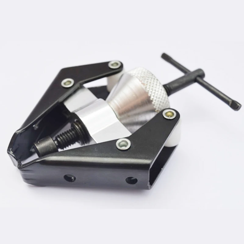 Car Battery Terminal Puller 2