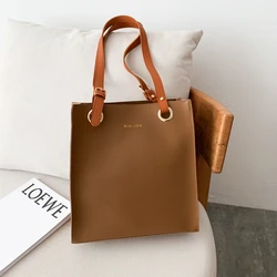 Women's Luxury Leather Handbag - Designer Fashion Tote with Top Handle - (30cm<Max Length<50cm) (Brown)